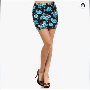 Blue Rose mini skirt NWOT